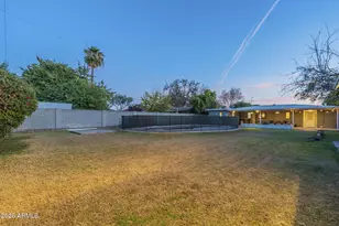 4208 E Wilshire Dr, Phoenix, AZ 85008 - Photo 47