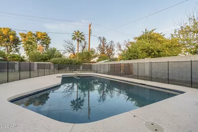 4208 E Wilshire Drive, Phoenix, AZ 85008 - Photo 37