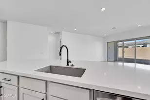 2374 E Rihl Rd, San Tan Valley, AZ 85140 - Photo 5