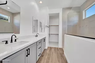 2374 E Rihl Rd, San Tan Valley, AZ 85140 - Photo 13