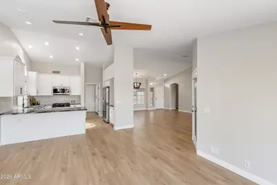 8737 W Kimberly Way, Peoria, AZ 85382 - Photo 15