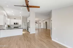 8737 W Kimberly Way, Peoria, AZ 85382 - Photo 17
