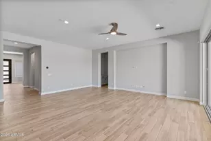 22764 N 97th Dr, Peoria, AZ 85383 - Photo 27