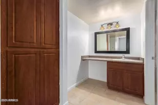 5995 N 78th St, Scottsdale, AZ 85250 - Photo 13