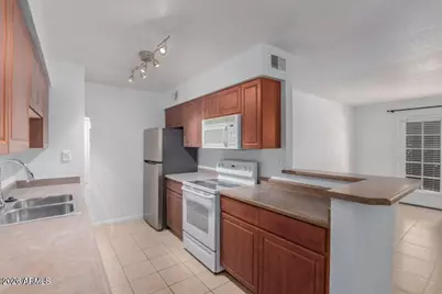 5995 N 78th Street #1103, Scottsdale, AZ 85250 - Photo 9