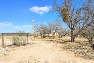 6627 S Veterans Ln, Hereford, AZ 85615 - Photo 43