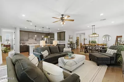 17184 W Rocklin Street, Surprise, AZ 85388 - Photo 5