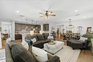 17184 W Rocklin St, Surprise, AZ 85388 - Photo 5