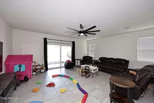 18556 W Buckskin Trl, Wittmann, AZ 85361 - Photo 7