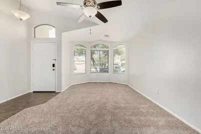 40381 W Robbins Drive, Maricopa, AZ 85138 - Photo 9