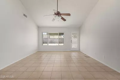 5252 N 102nd Avenue, Glendale, AZ 85307 - Photo 7