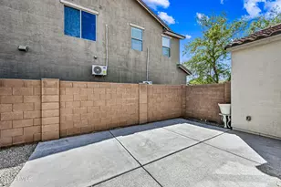 23862 W Gibson Ln, Buckeye, AZ 85326 - Photo 19