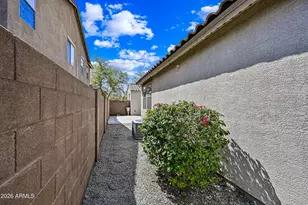23862 W Gibson Ln, Buckeye, AZ 85326 - Photo 33