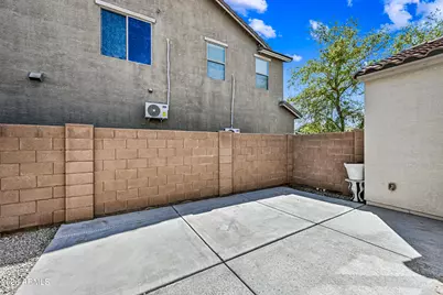 23862 W Gibson Lane, Buckeye, AZ 85326 - Photo 19