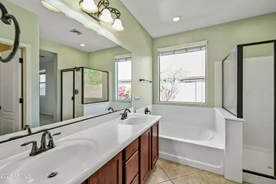 23862 W Gibson Lane, Buckeye, AZ 85326 - Photo 23