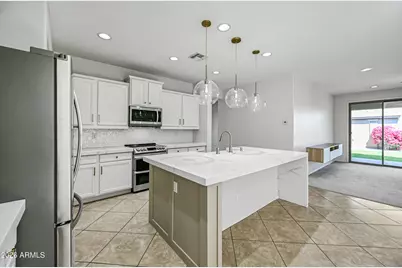 23862 W Gibson Lane, Buckeye, AZ 85326 - Photo 11