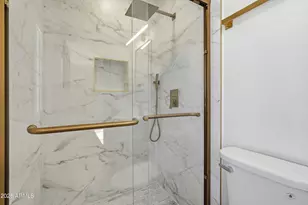 3327 W Wethersfield Rd, Phoenix, AZ 85029 - Photo 11