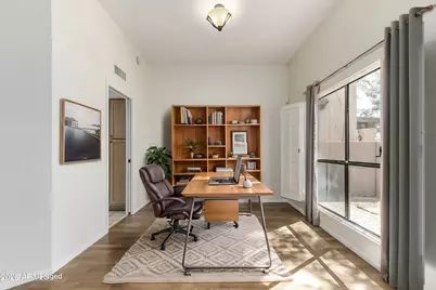 4053 E Sunnyside Drive, Phoenix, AZ 85028 - Photo 11