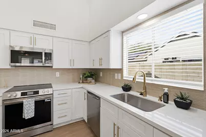 6401 W Madras Lane, Glendale, AZ 85306 - Photo 15