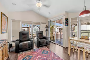 401 Hawks Eye Dr, Apache Junction, AZ 85119 - Photo 7