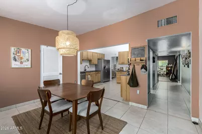 1201 E Rose Lane #9, Phoenix, AZ 85014 - Photo 5