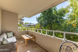 1201 E Rose Ln, Phoenix, AZ 85014 - Photo 15