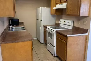 286 W Palomino Dr, Chandler, AZ 85225 - Photo 3