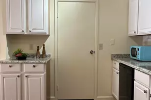 3511 E Baseline Rd, Phoenix, AZ 85042 - Photo 7