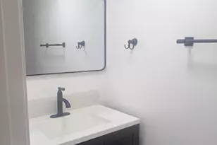 7126 N 19th Ave, Phoenix, AZ 85021 - Photo 7