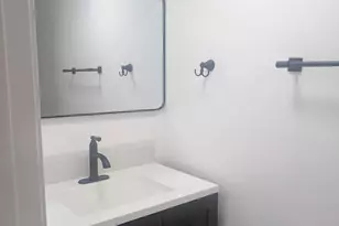 7126 N 19th Ave, Phoenix, AZ 85021 - Photo 7