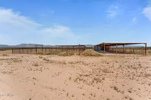 72901 70 1/2 St, Wenden, AZ 85357 - Photo 19