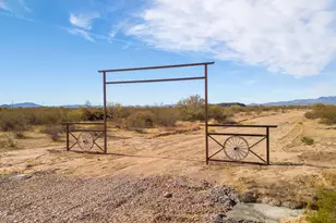 72901 70 1/2 St, Wenden, AZ 85357 - Photo 3