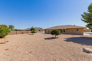 10214 W Burns Dr, Sun City, AZ 85351 - Photo 23