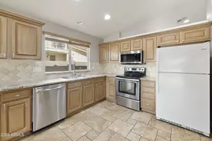 4025 W Wethersfield Rd, Phoenix, AZ 85029 - Photo 13