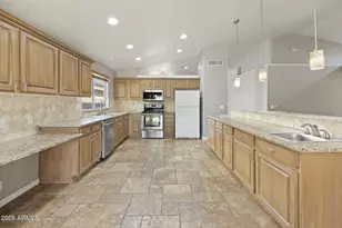 4025 W Wethersfield Rd, Phoenix, AZ 85029 - Photo 11