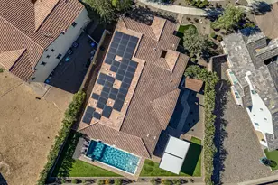 1907 W El Cortez Trl, Phoenix, AZ 85085 - Photo 77