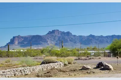 1470 S Bowman Road, Apache Junction, AZ 85119 - Photo 3