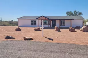 1470 S Bowman Rd, Apache Junction, AZ 85119 - Photo 1