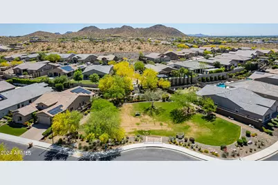 9613 W Staghorn Road, Peoria, AZ 85383 - Photo 43