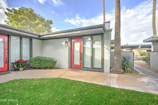 4204 N 38th St, Phoenix, AZ 85018 - Photo 3