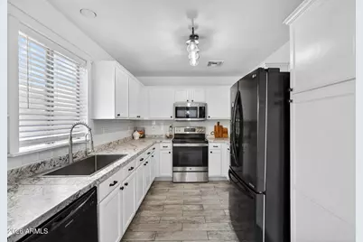 135 W Angus Road, San Tan Valley, AZ 85143 - Photo 9