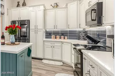 13614 W Catalina Drive, Avondale, AZ 85392 - Photo 5