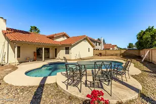 7739 W Cholla St, Peoria, AZ 85345 - Photo 1