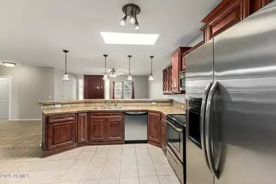 5141 N 22nd Avenue, Phoenix, AZ 85015 - Photo 9