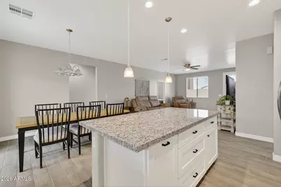 10195 W Catalina Drive, Arizona City, AZ 85123 - Photo 15