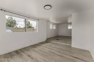 18442 N 1st St, Phoenix, AZ 85022 - Photo 9