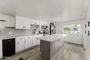 18442 N 1st St, Phoenix, AZ 85022 - Photo 7