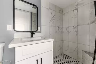 18442 N 1st St, Phoenix, AZ 85022 - Photo 11