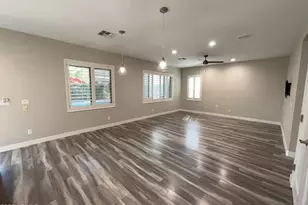 1099 E Sourwood Dr, Gilbert, AZ 85298 - Photo 3