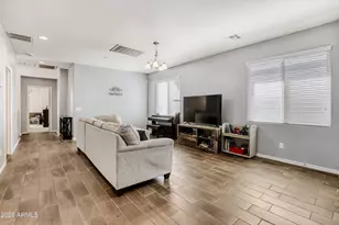 17471 N 91st Dr, Peoria, AZ 85382 - Photo 13